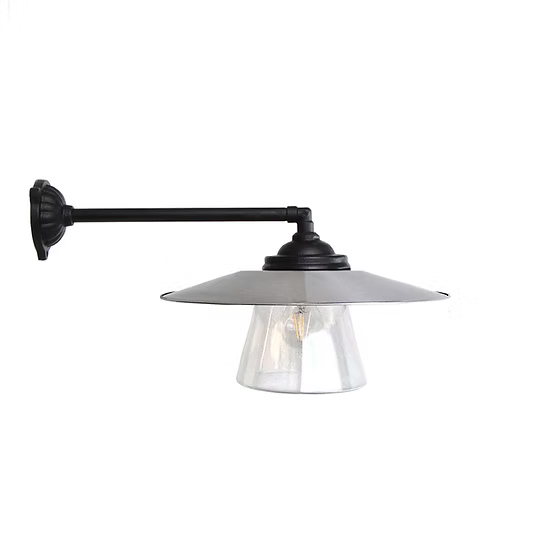 Fasadlampa med rak 90° arm 50 cm, aluminiumskärm och opalglas - Kulturbelysning Stationslampa