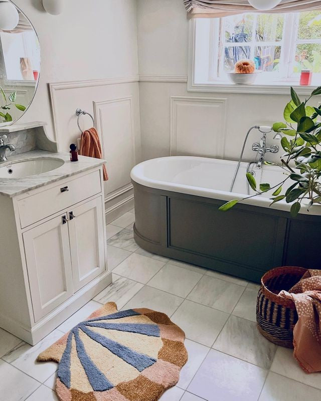 Liten kommod Agnes antikvit