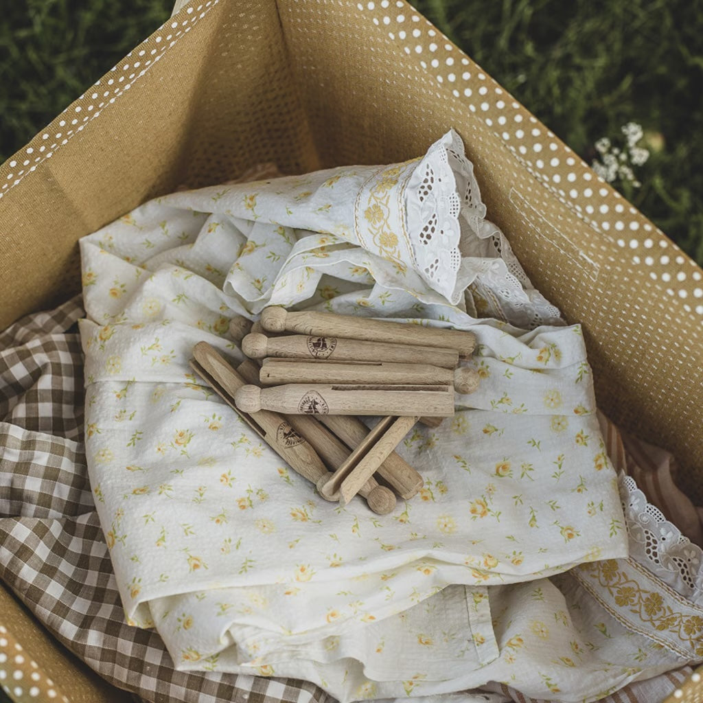 Altmodische Wäscheklammern aus holz 10er-Pack