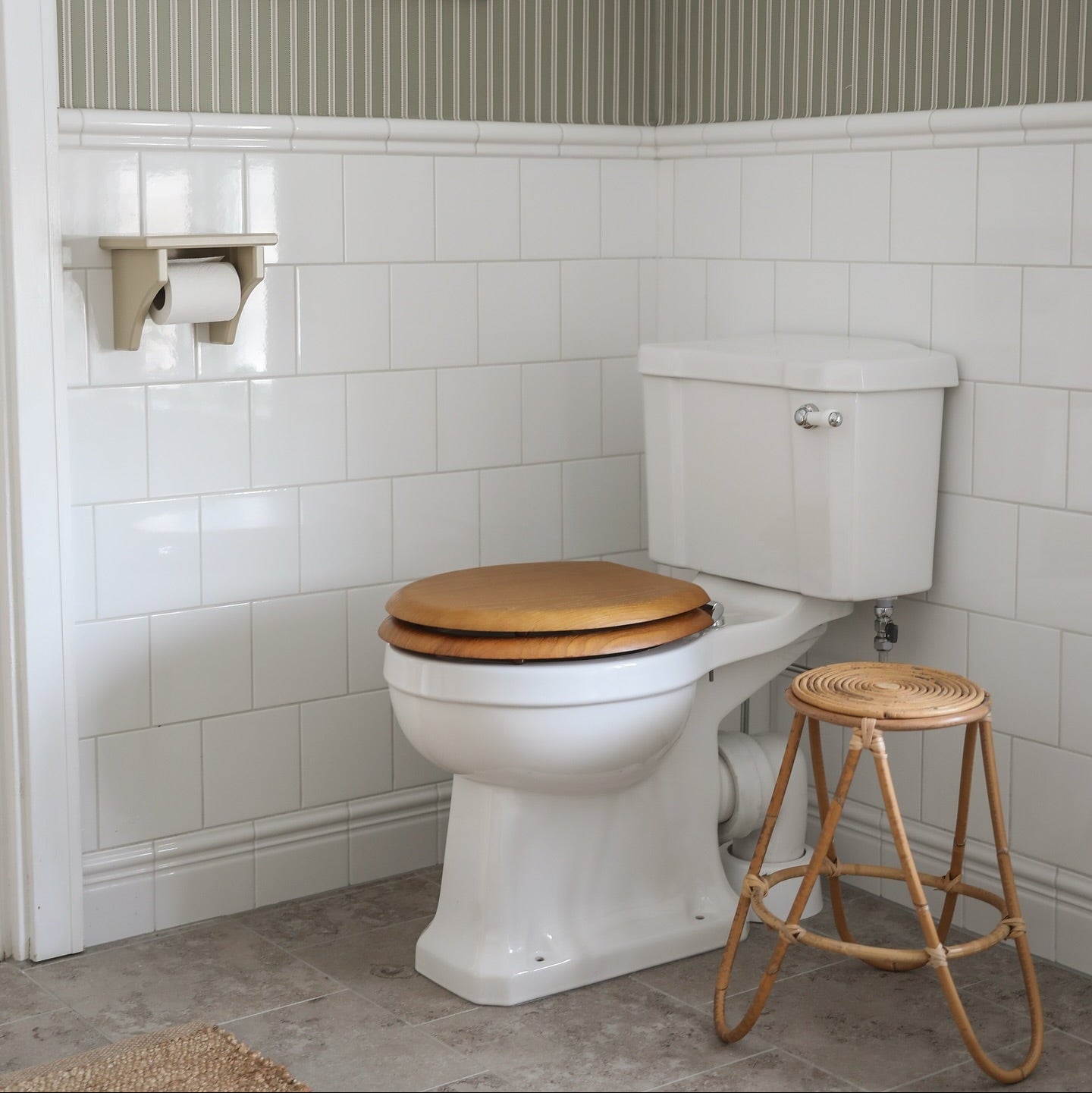 Burlington toalett inkl sits