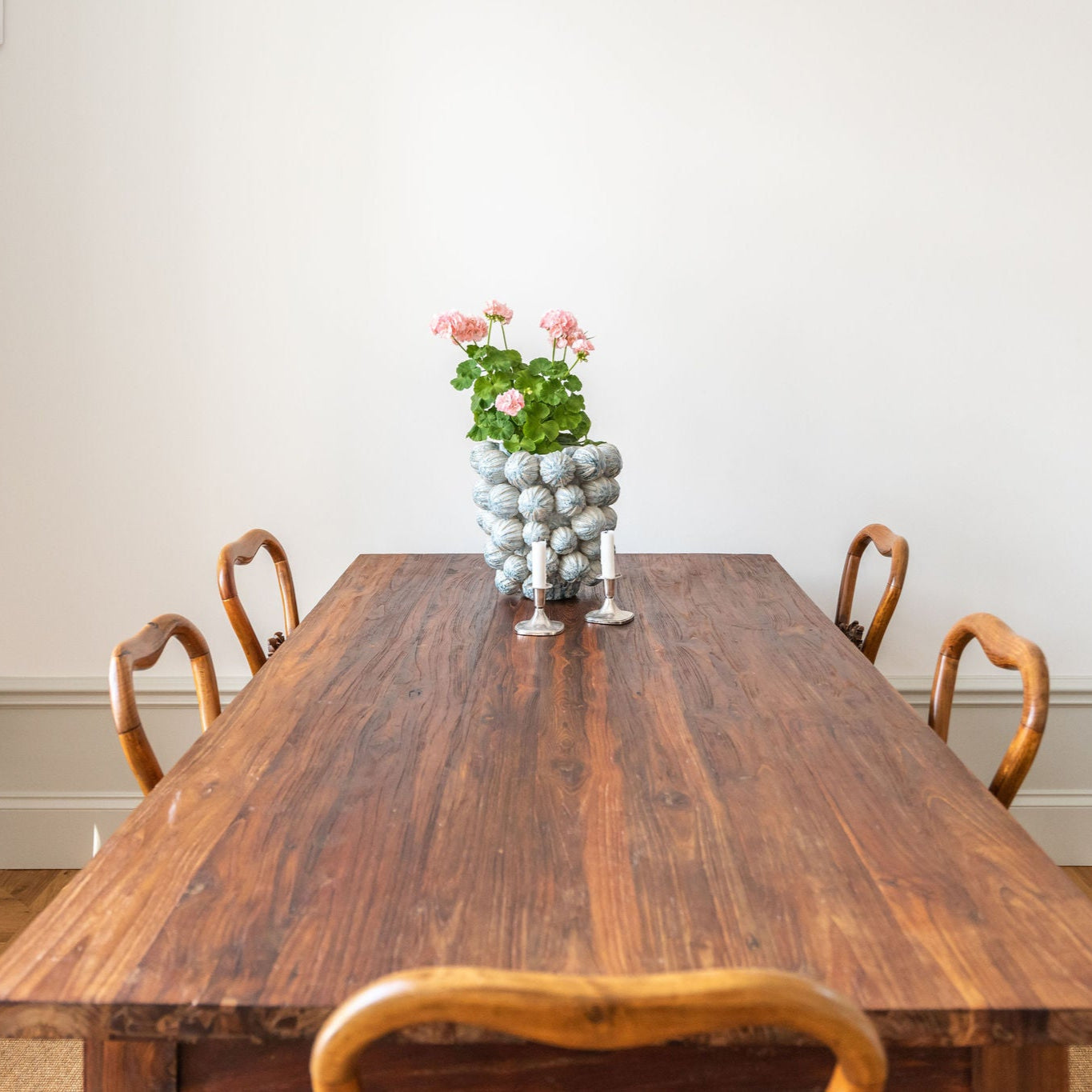 Esstisch gedrehte Beine Elin