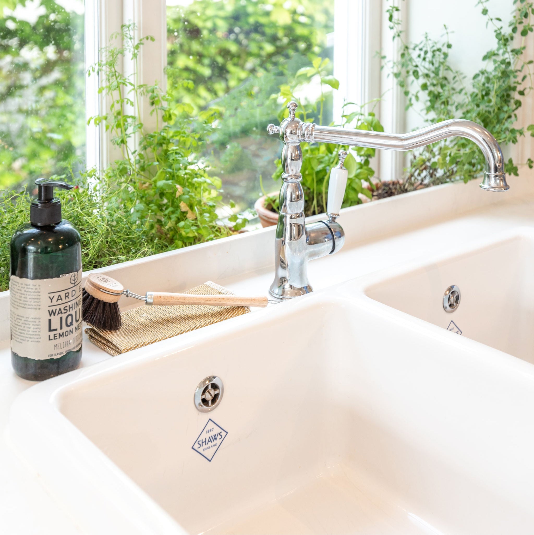 Spülbecken aus Porzellan Shaws Classic Dubbelho 800