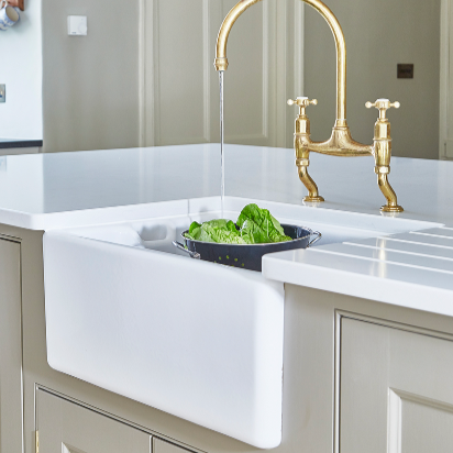 Diskho i porslin Shaws Classic Butler 600