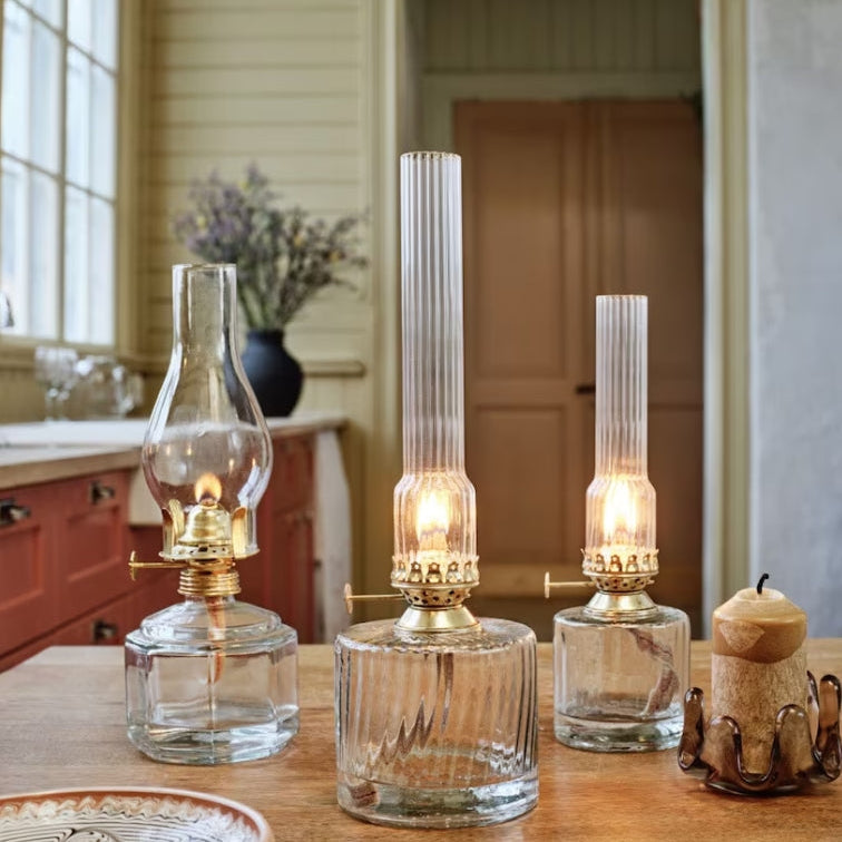 Fotogenlampa Elvira Klar Liten