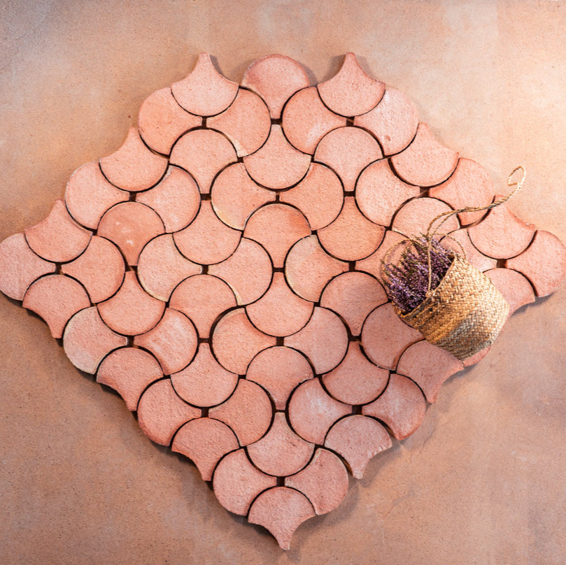 Terrakottagolv fiskfjäll röd