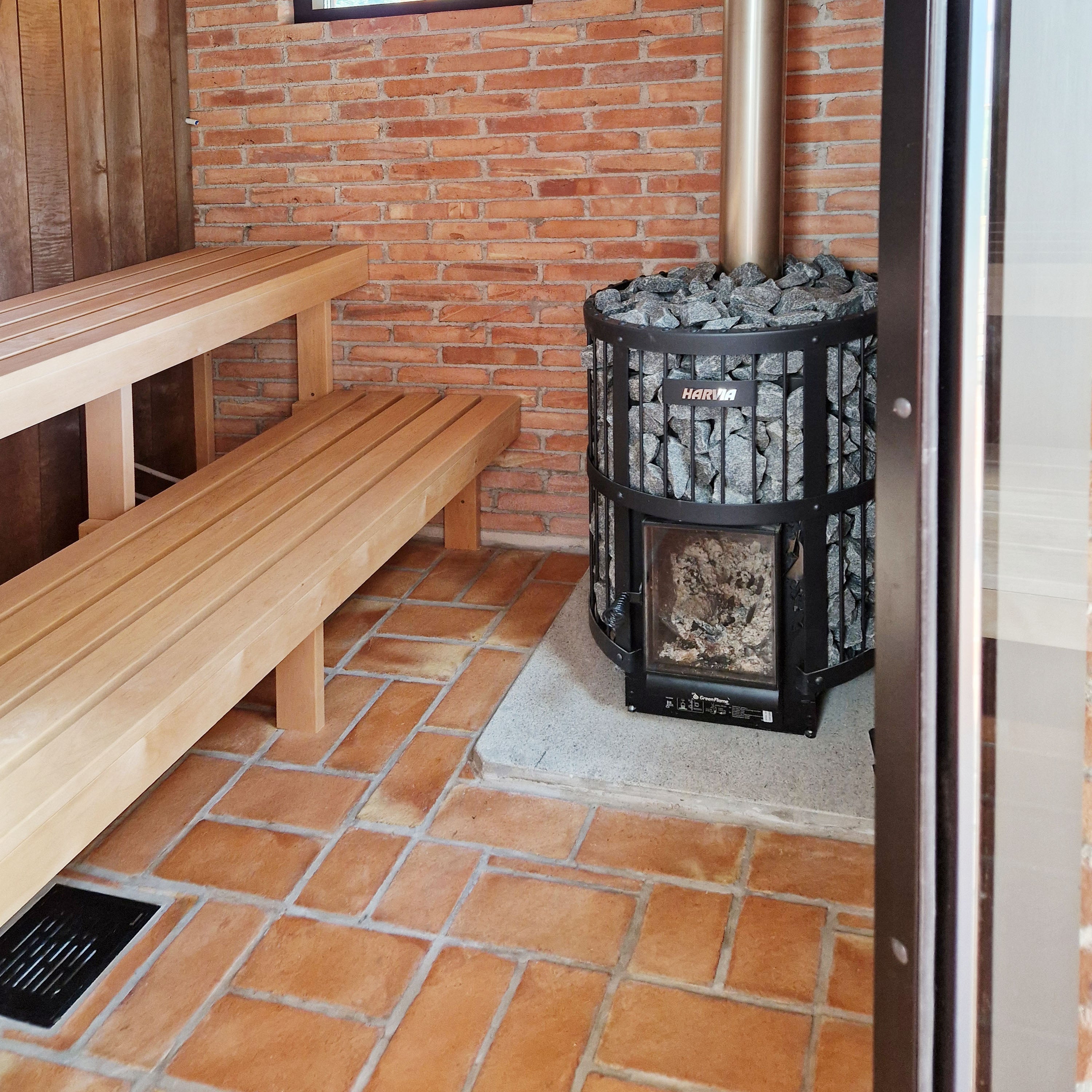 Handgefertigter Bodenziegel rot 20 mm