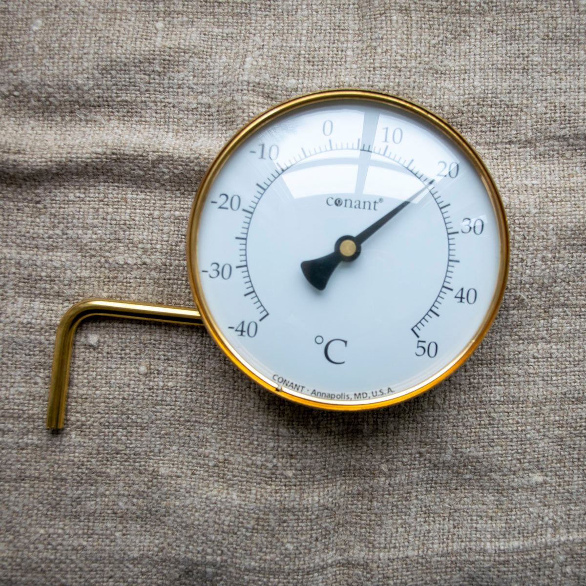 Rund termometer i mässing