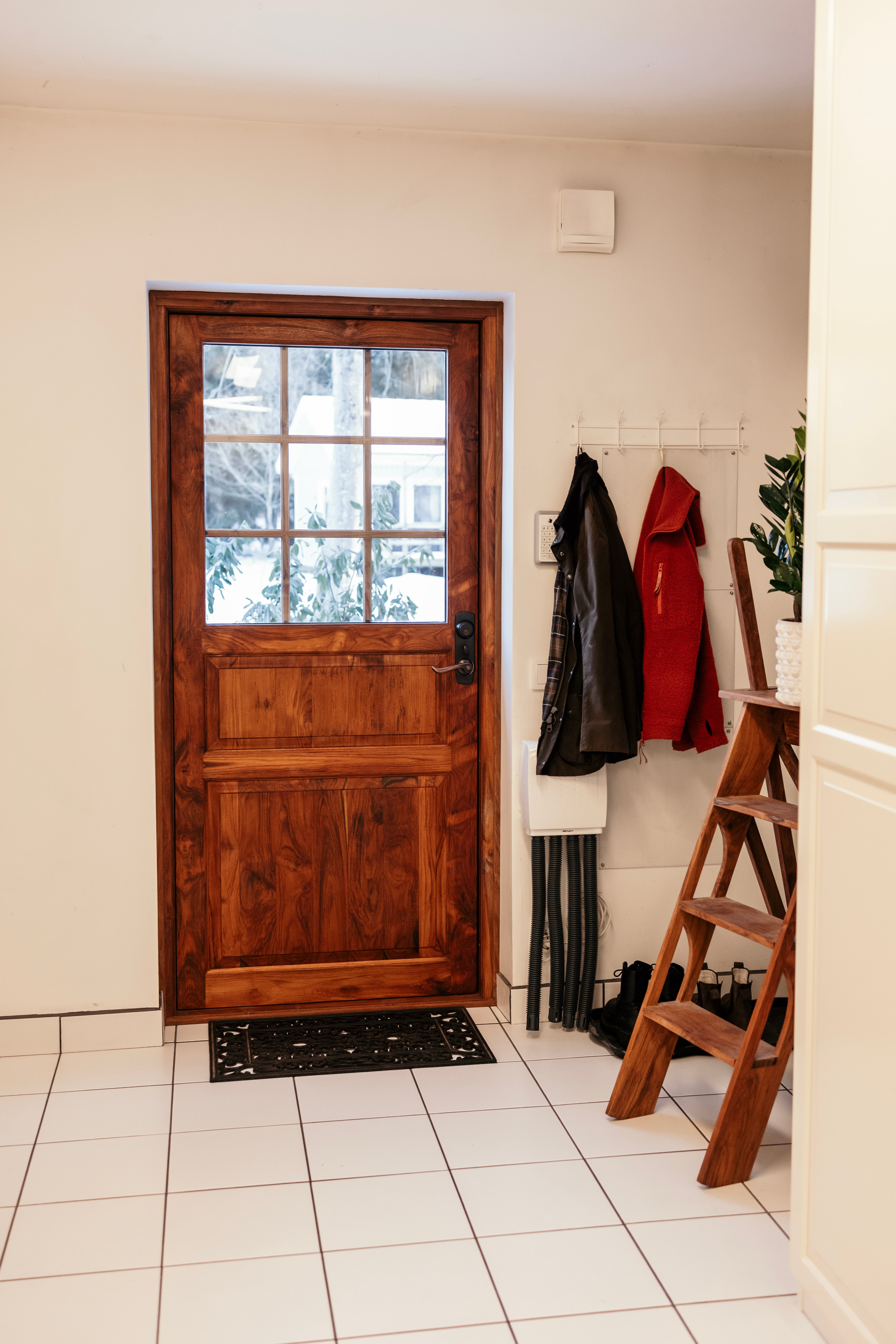 Kivik enkeldörr oljad teak 980x2080 mm