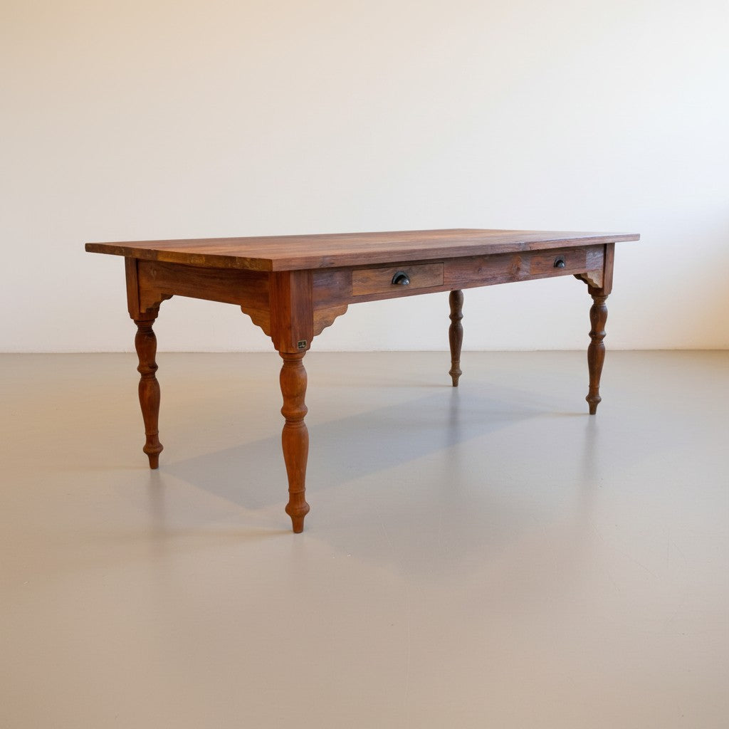 Matbord svarvade ben Elin