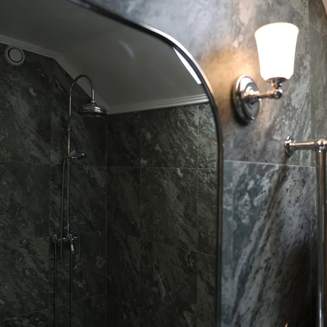 Badrumslampa Coquet enkel i krom