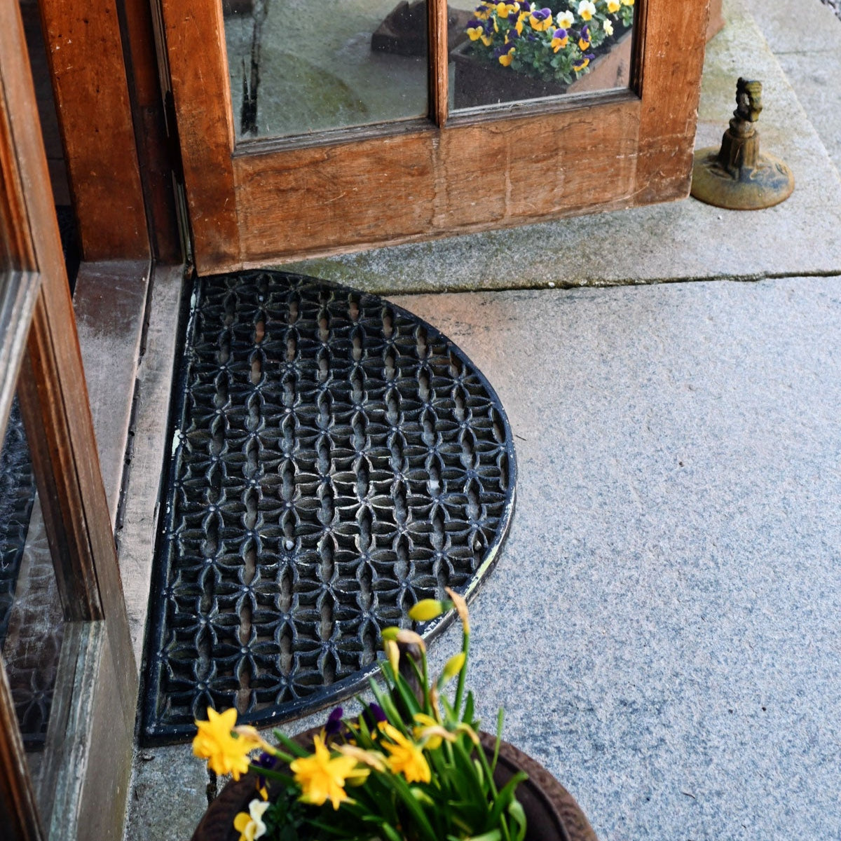 Fotskrapa gjutjärn halvmåne