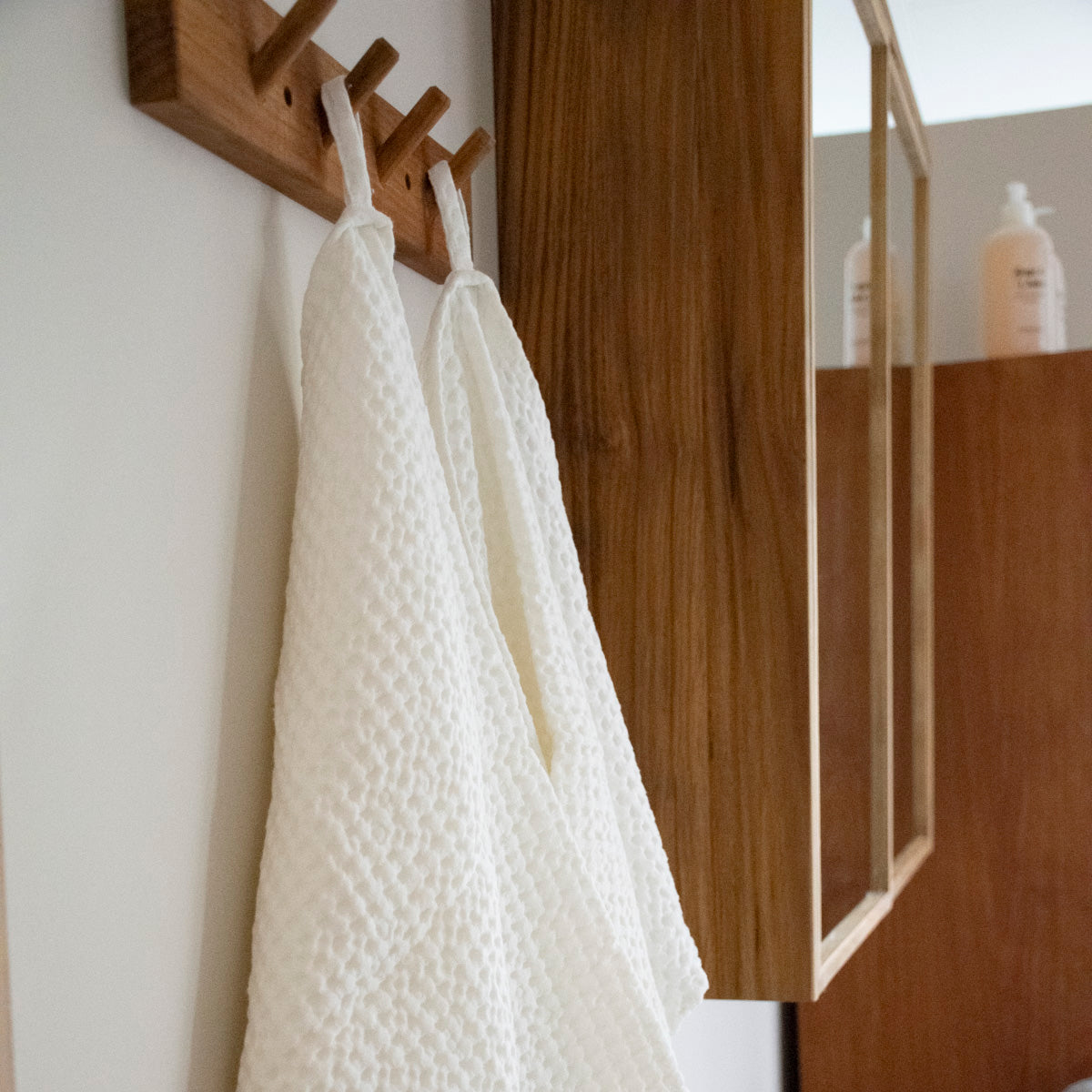 Knoppbräda Wilma teak 35 cm