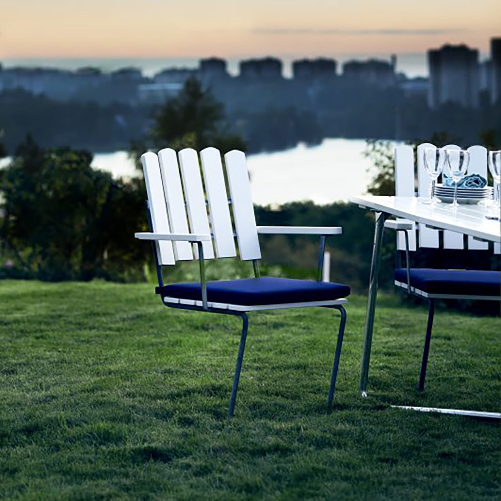 Grythyttan Armstuhl A2 Weiß