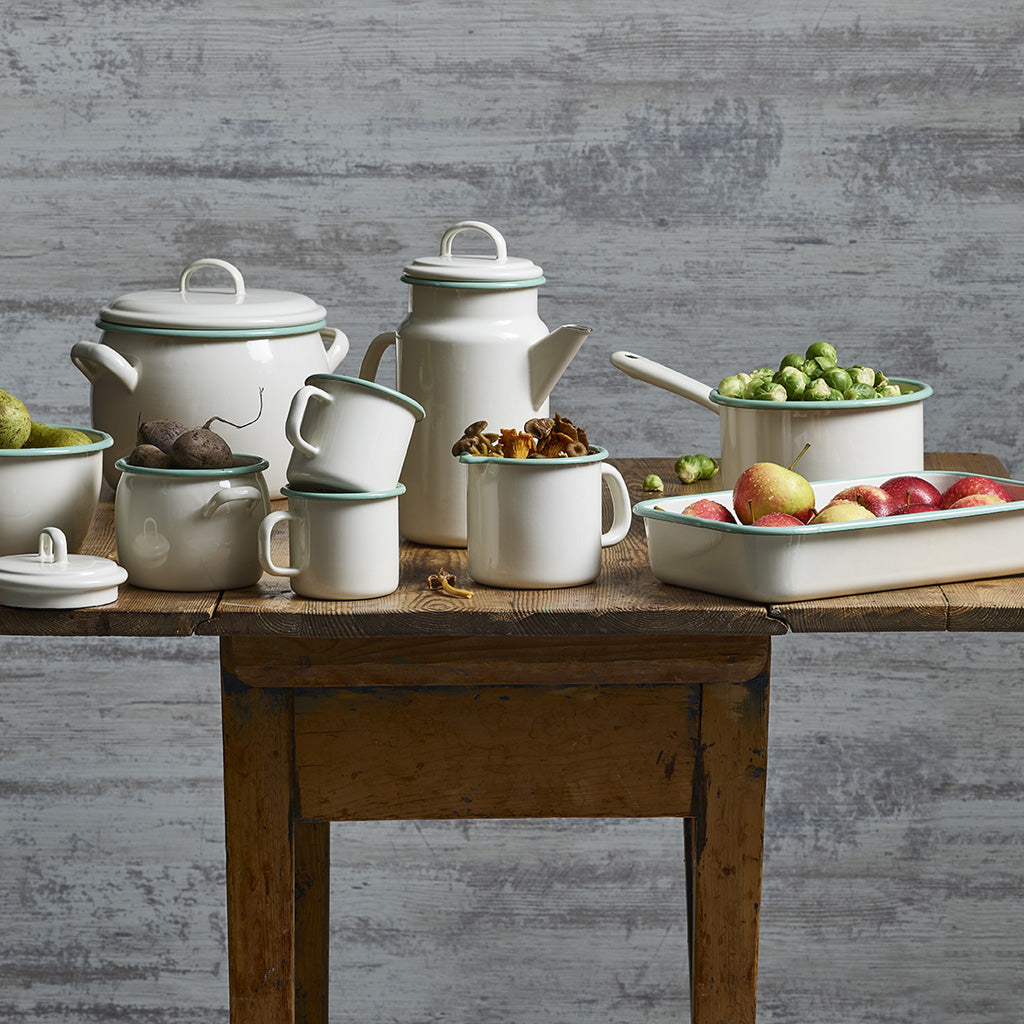 Dose mit Deckel Kockums Emaille