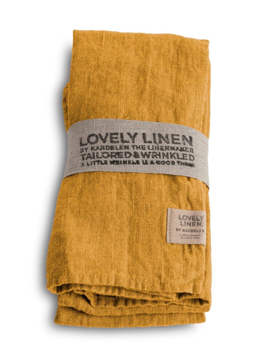 Linneservett från Lovely linen i färg honey